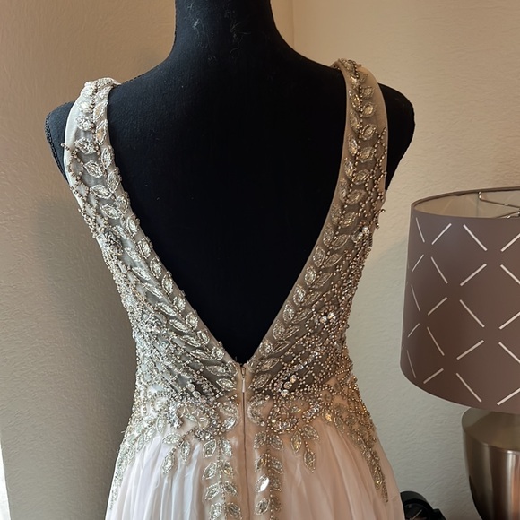 Tan Gown Size 9 - Picture 7 of 9